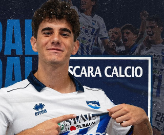 Matteo Dagasso rinnova col Pescara fino al 2029 e vola in Under 21