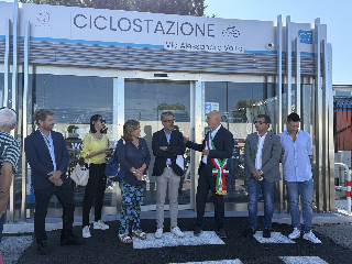 Pescara inaugura la nuova ciclostazione: un passo avanti per la mobilità sostenibile