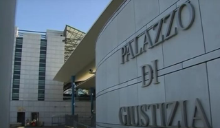 Daspo per otto tifosi del Pescara: violenze durante la finale play-off a Terni