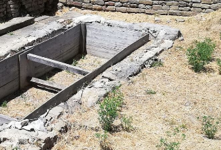 Antiche tombe riaffiorano a Cepagatti: scoperta una necropoli dimenticata