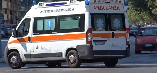 Incidente sul lavoro a Villanova di Cepagatti: due operai in ospedale dopo una caduta dal ponte