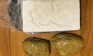 Inseguimento notturno a Pescara: scoperta maxi partita di droga nascosta sotto il giubbotto