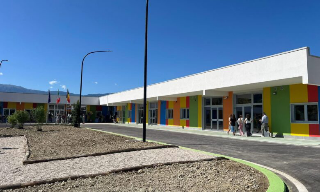 Lettomanoppello inaugura la nuova scuola dedicata a Marcinelle
